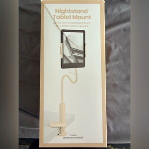 Adjustable Gooseneck Tablet Mount in Cream
